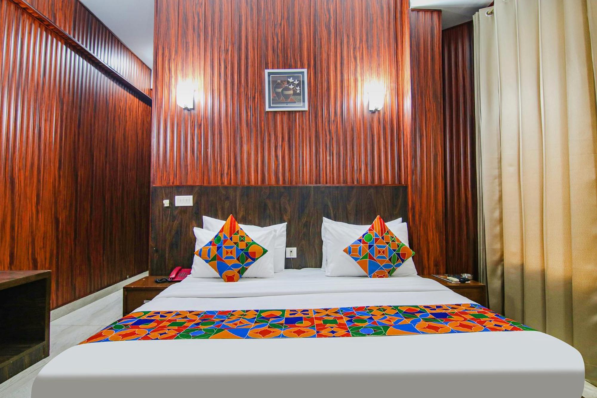 Fabhotel Prime The Rivlet Mg Road Gurgaon Exterior foto