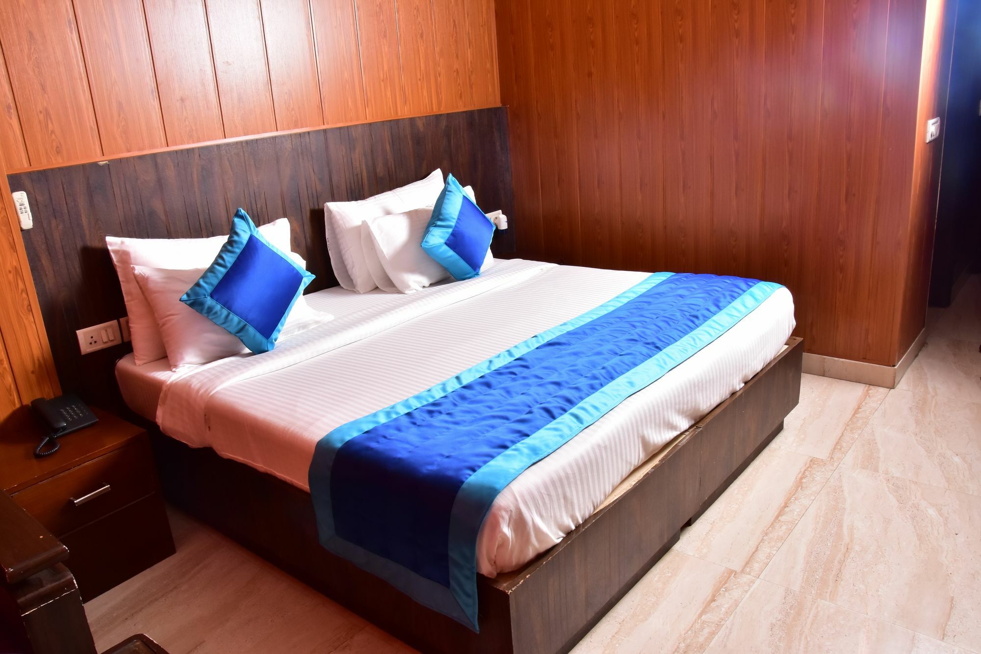 Fabhotel Prime The Rivlet Mg Road Gurgaon Exterior foto